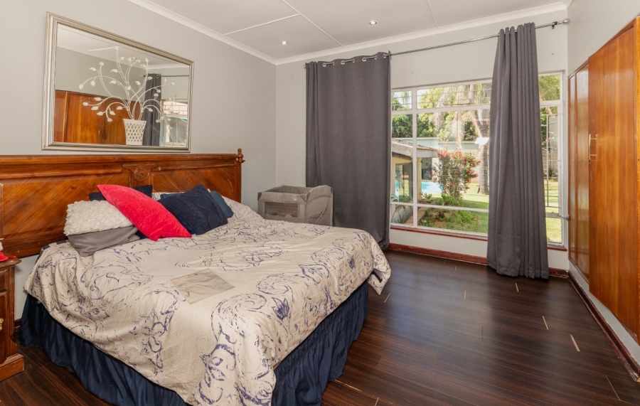 4 Bedroom Property for Sale in Wilkoppies North West